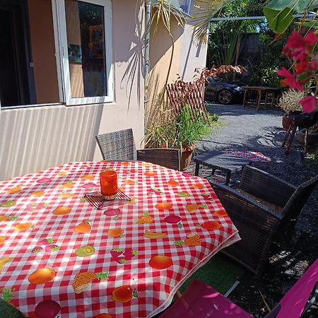 Apartamento Vien a Zot' Bras-Panon Exterior foto